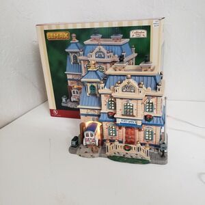 Lemax Caddington Village Pleasant Valley Post Office Lighted Building 2006 Box